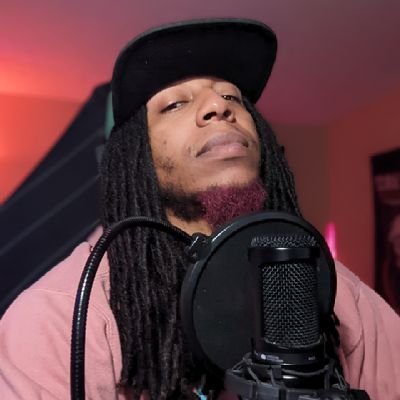 Fitness freak, Animehead, Gamer, Poet, Photographer, Voice Actor https://t.co/AgJsYuM7g3 Business Inquiries: dreammanifested2525@gmail.com