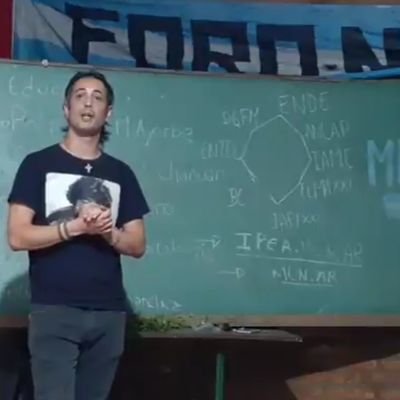 Criollo, Peronista, Cristiano y Argentino.