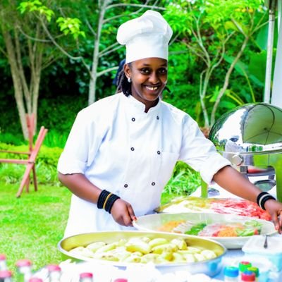 Outside Catering Services🍽🍜🍝
 We cook from the heart and serve with a smile