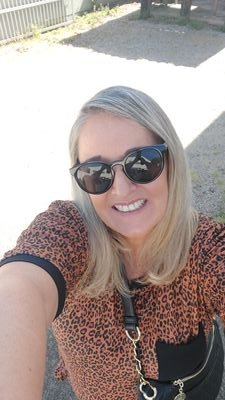 Laurabitt2's profile picture. 