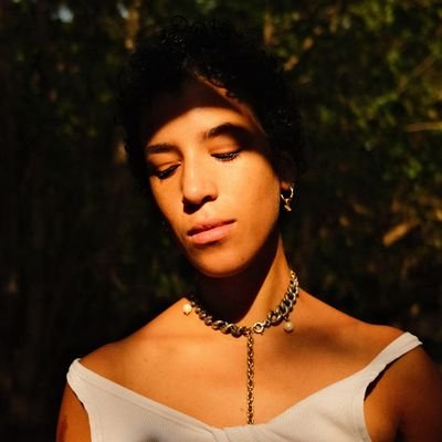 🏳️🌈 Elle/she.
Photographe militante, fan d'Art et pleine d'amour.
Paris - Martinique.