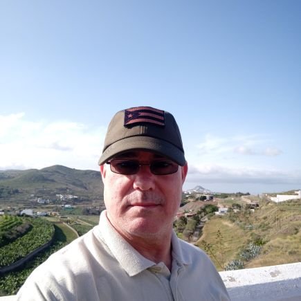 Delegado Mesa de Unidad Cubana.
Todos los pícaros son tontos, los buenos son los que ganan a la larga. JM
