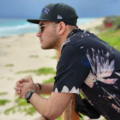 22JALR's profile picture. IT Sec🇲🇽
Dubbing Actor 🗣️
Voice Over🎙️