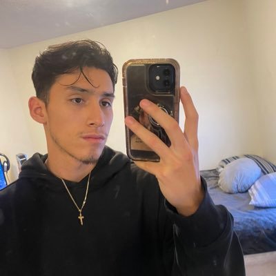 EseManny3's profile picture. True to it.✝️🇲🇽⚽️