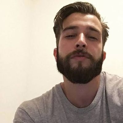 Juliano69845365's profile picture. 