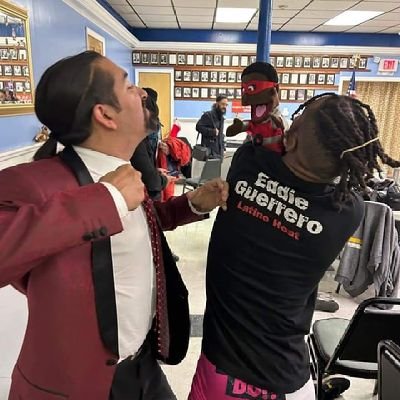 puppetvibes215's profile picture. #TheMFPW mascots #PuppetVibes215
Jordan and Moon #ProWrestling #Comedy #FunHouseWrestling #WWERaw #AEW #Smackdown
https://t.co/GbQOhl46eC