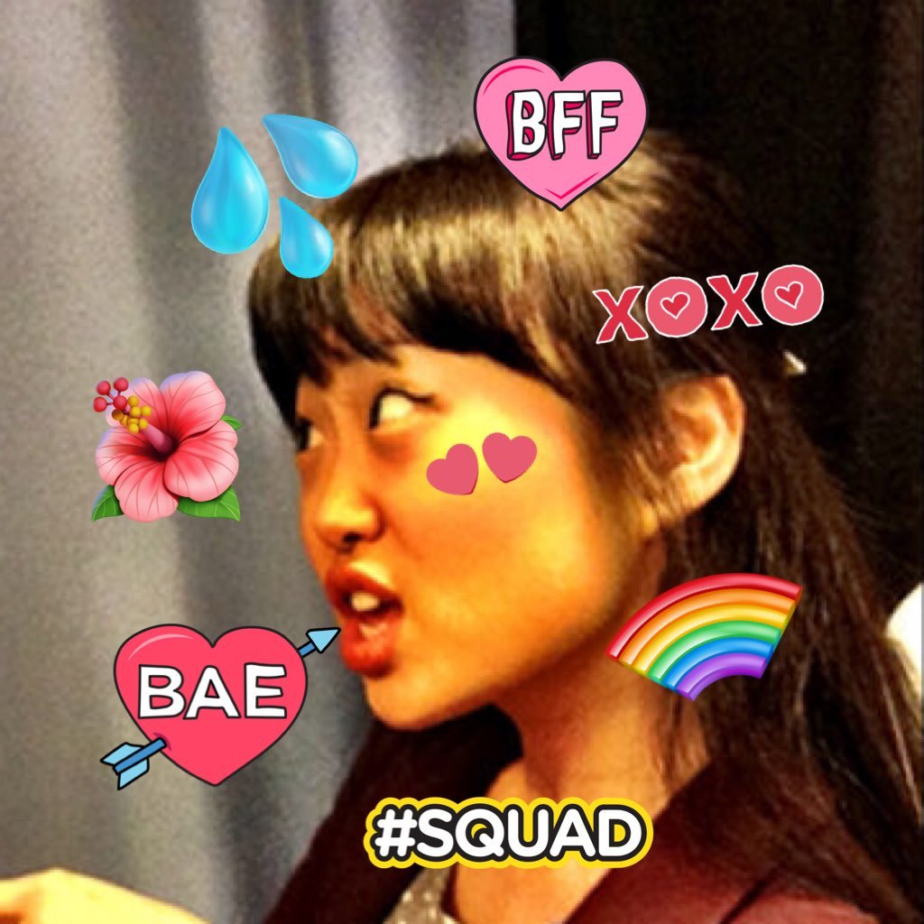 everythingbut22's profile picture. lesbian😈🔥 | david bowie | #andamovie | TLOU enthusiast