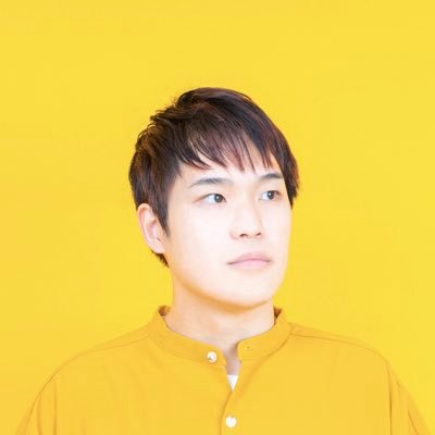 黄色いデジタルプロダクトのデザイナー | YouTube(3.9万人)では「テクノロジーと、デザインと。」をテーマに情報発信