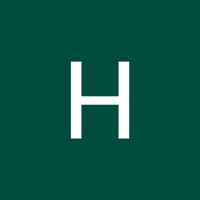hollslo's profile picture. 