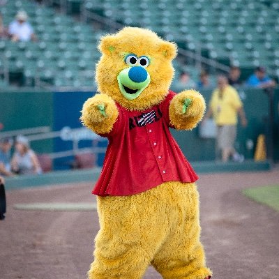 I'm a big-bellied dance machine! If the fur ain't flyin', Parker ain't tryin! Mascot of the @FresnoGrizzlies!