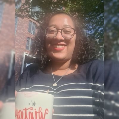 ObliviousThari's profile picture. No thoughts, just empty headed, please give me a lobotomy. Altijd boos. Notifications off. Blocka blocka blocka. She/her. rip @gewoonthari