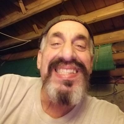ArtScaltrito's profile picture. I'm a retired widower with two married children.
. I have a vast Automotive & Boating background, I love boating, music, history, sports, and silent movies