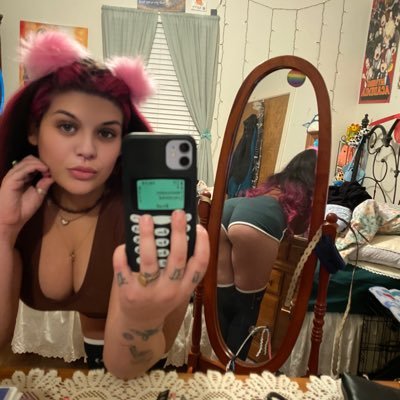 Fearlessly pushing boundaries with every post, every day. https://t.co/RRvYklmyis https://t.co/JMf415PYOa