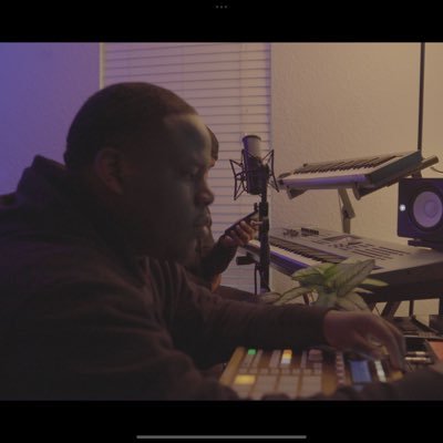 pdx_bknock's profile picture. I make dope beats.