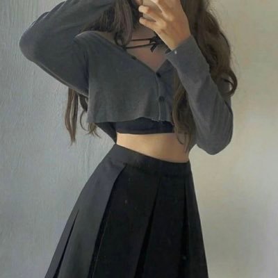 ZHGQ0SDDcSjKvDB's profile picture. 