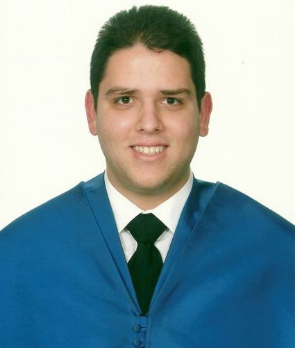 Licenciado en Matematicas y en CC. TT. Estadísticas. Profesor de SAFA en Valverde del Camino.