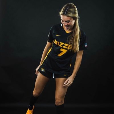 _avavetter's profile picture. CHS 2024’ • Lou Fusz GA #7 • Mizzou soccer commit