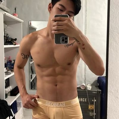 AndrsC3's profile picture. 