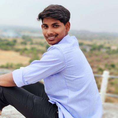 Fellow at NxtWave’s CCBP 4.0 Academy | Knows Python, Front End Development | Looking for internships