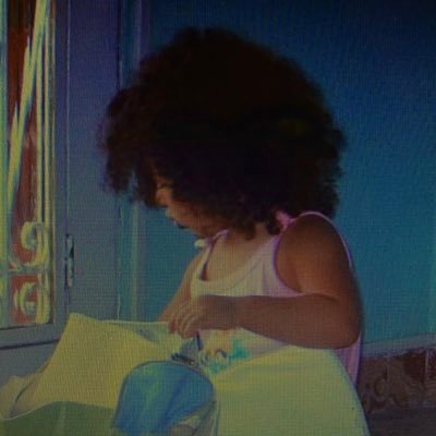 ninaavale's profile picture. all power to the people ☭ 🇵🇸🔻