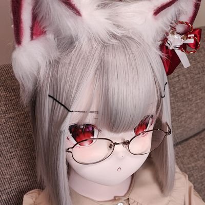 フレちゃんすき… 幸福人偶(雪美)·幸福人偶とグアバドールのハイブリッド(天城)·AXBdoll(七海)·BBdoll(春花)・qqdoll(深雪)・Shedoll(小雨)•BBdoll(みさき)·Aibeidoll(もね)•Irontechdoll(エリイ)他沢山のSD達が居ます。