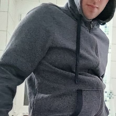 hornyGerman2000's profile picture. 25