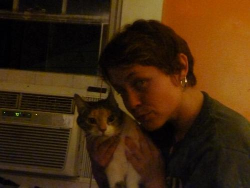 SpitzQuackers's profile picture. I am pet owner/obsessor, I am type 1 diabetic, I am a comedy lover, I am your friend #NOH8