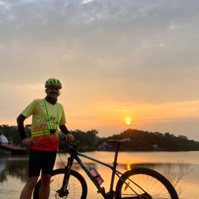 अप्प दीपो भवः 🏃🏽‍♂️🚴‍♂️🇮🇳 The background shows a miniature painting by my wife Aparna! ❤️