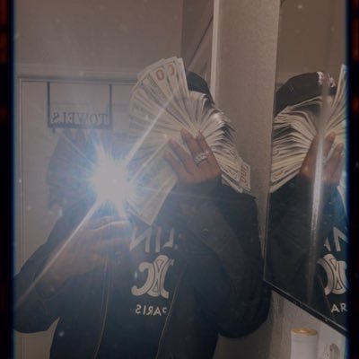 DC Big Dinero Baby💲| Real Estate 💎 | Playmaker ⛹🏽♂️| Bigdinerobaby@gmail.com