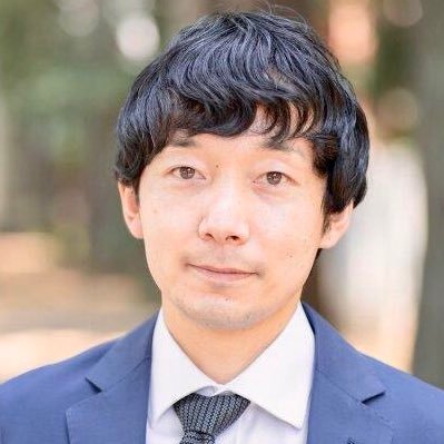 38歳 | 錦鯉飼育・アクアリウム・ソフトテニスの愛好家 | ドイツOASE社の日本営業代行 | 好きな事をやって、バカみたいに稼げる、パラダイスみたいな会社をつくる