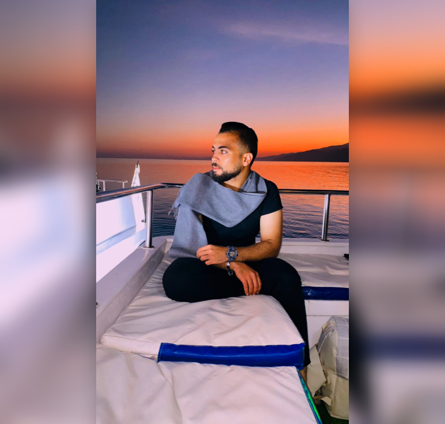 مهندس فاشل
نتبادل موسيقي طب تراك ..!
Geographic Engineer
@GEeMmy0 🤡