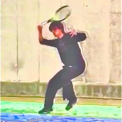 テニスが日常になりつつある昭和62年生まれ🎾定期的な練習相手と場所を探してます。❗️#関西#大阪#兵庫#練習 いずれYouTubeもやりたいな💻無言フォローしょっちゅうしてます🙏