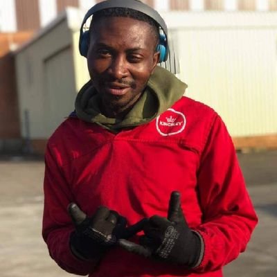 App 📲0659910539 Paul
I.G : PaulitoZA
📩 : djpaulitosa1@gmail.com
Dj/Producer
Events management
🇿🇦THEE BACKYARD EXPERIENCE
#onedayiwillrise brand 🕊️