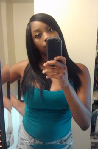 PRETTYiNPAiD89's profile picture. 