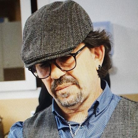 Kerlouange38's profile picture. On utilise le sourire pour résoudre les problèmes , et le silence pour les éviter....