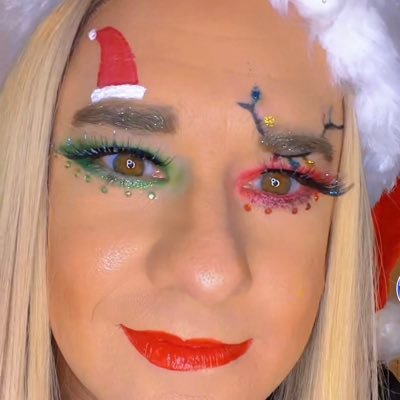 BooGina's profile picture. 