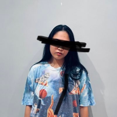 Iambarbie_98's profile picture. 