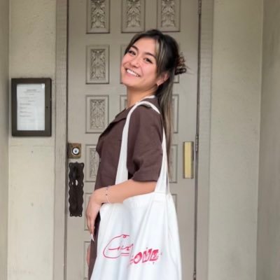 whodaatgirl's profile picture. 