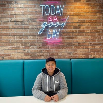 ItsAraiza's profile picture. Do no harm, but take no shit. 🏳️‍🌈she/they