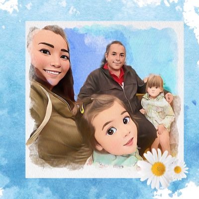 PaggJess's profile picture. 💕👩🏻👧🏻👧🏼👨🏼‍🦲💕