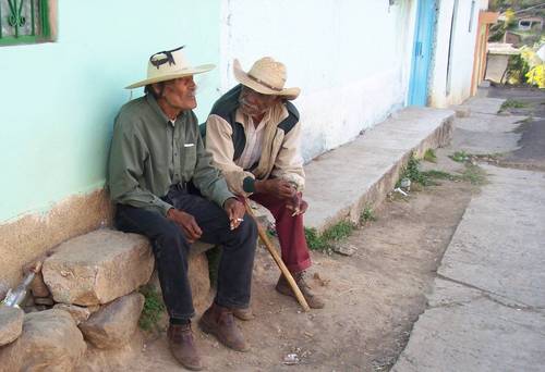 bescrito's profile picture. Writer living in Mexico. Author of The Diamond Tree, a read-aloud fairy tale, Dancer on Horseback and The Popcorn Wagon.  Mysteries and short stories.