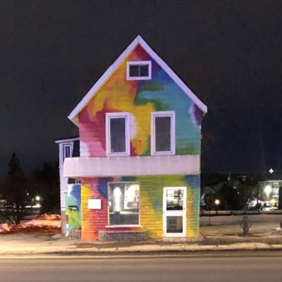 bellefemmeyance's profile picture. we living