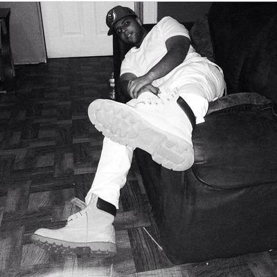 I'm a young man in school looking for my family coldest dream....