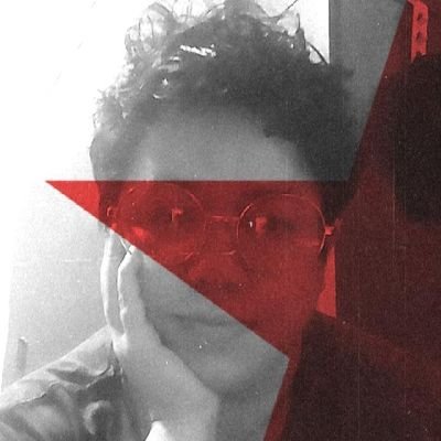 nilimasp's profile picture. estudante de várias coisas 🖥 📚

tenho muita fome e sono.