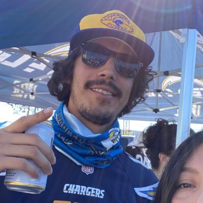 818 CHARGERS #BOLTUP⚡️