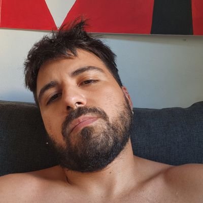 ______renzo's profile picture. Existencialismos y caretas.