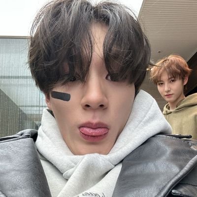 iS2dejun's profile picture. 😵‍💫 #mark #xiaojun