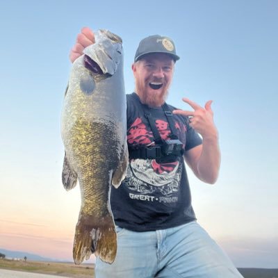 Pro bass guide helping you become better at consistently catching bass. Free Training Workshop ➡️ https://t.co/1WqVFVm7iS