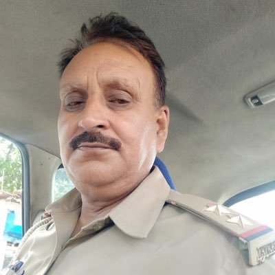 CopNarendrap's profile picture. 