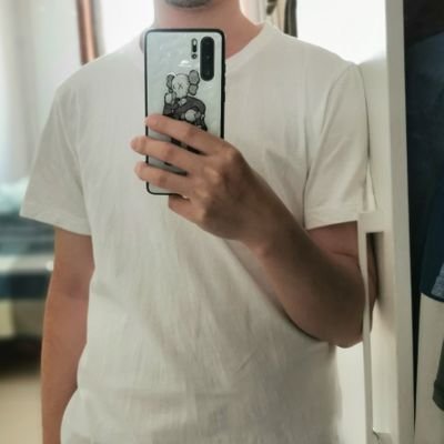 BLUE19890928's profile picture. 